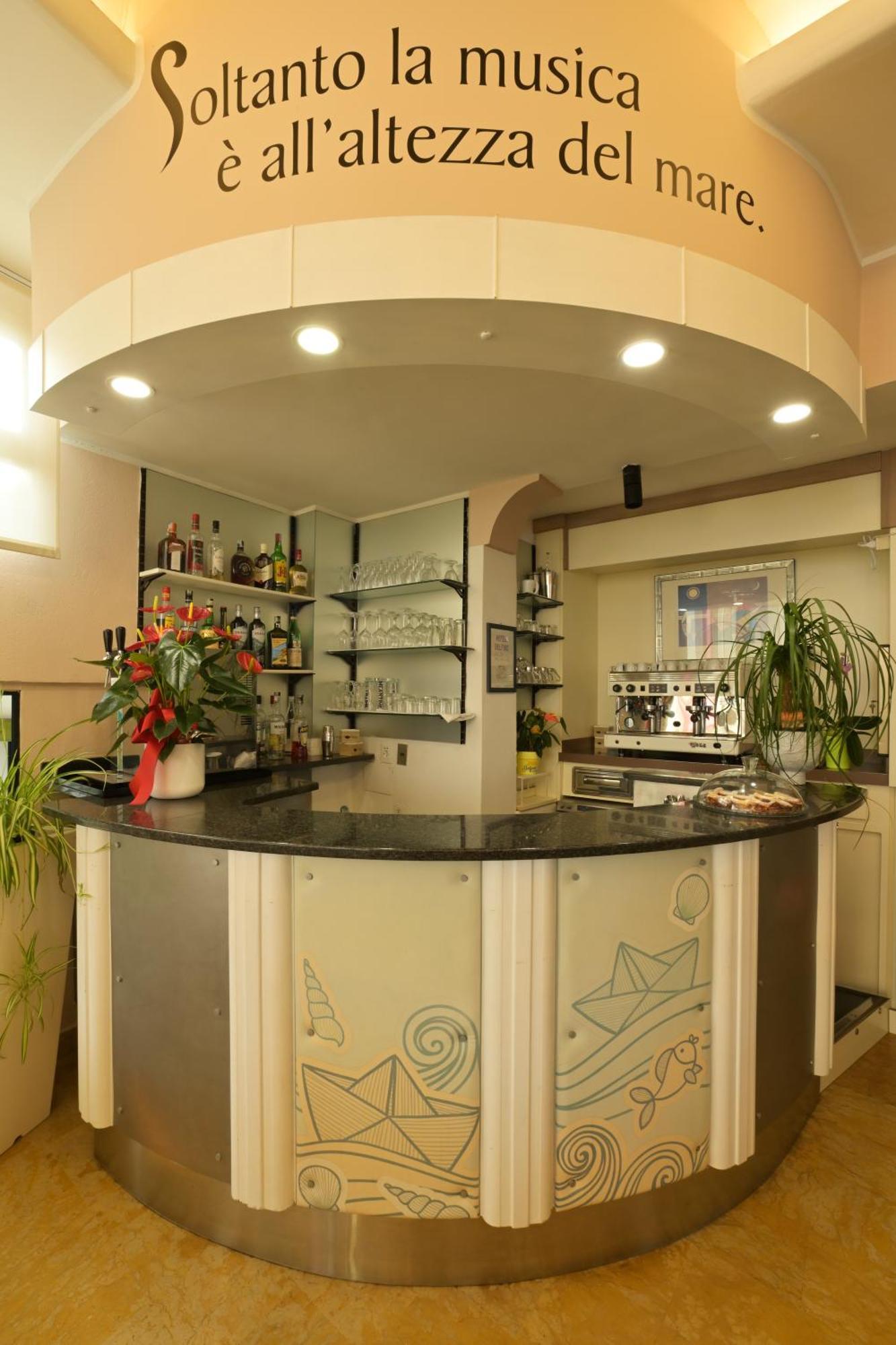 Hotel Delfino Laigueglia Ngoại thất bức ảnh