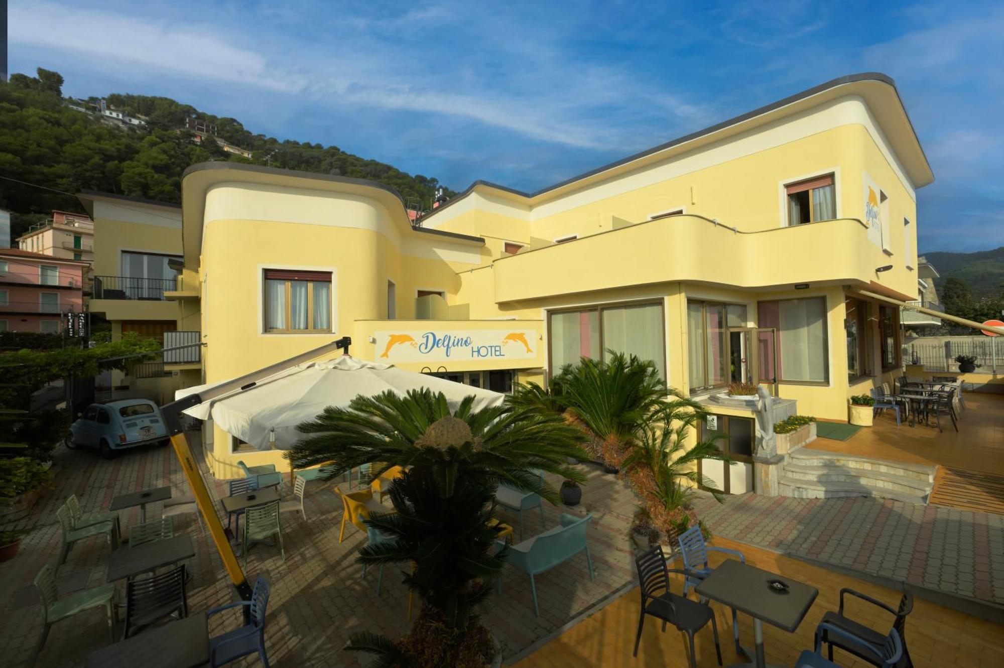 Hotel Delfino Laigueglia Ngoại thất bức ảnh